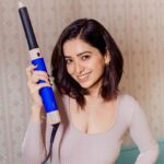 Asha Negi Instagram – Celebrating love, curls, and everything in between this Valentine’s Day. 

Dyson Airwrap, my ultimate date for perfect hair! 💓✨

#DysonAirwrap #DysonHair #DysonIndia #Gifted