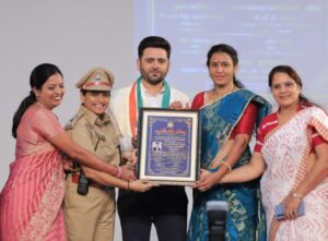 Ashok H Choudhury Instagram - Proud to receive the #rajasthanratanshiromani award for outstanding contribution in cinema .
Congratulations to team @shivazzafilm 
Thanks @singerseemamishra @sumitkadelofficial @suneetameenaaddl.dcp @rumystic @imsanjaimishra @junjaram_thory @falguninanavati @bhishm_singh @plabita.manu @naveenkasturia @rumystic #Turtlefilm #WaahZindagi @zee5 only