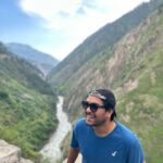Asim Azhar Instagram – JANNAT. 🇵🇰🏔️💚 Subhan Allah 

Apka bhai finally north agaya (first time ever) & now i know why they say that PAKISTAN is one of the most beautiful places on earth. 😍 Naran, Khyber Pakhtunkhwa, Pakistan