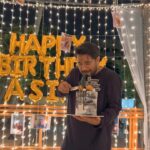Asim Azhar Instagram – Best. birthday. ever. 💗🎂🎉🎈