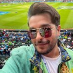 Asim Azhar Instagram – Dream come true 🇵🇰 #INDvPAK 🇮🇳 #t20worldcup Melbourne Cricket Ground (MCG)