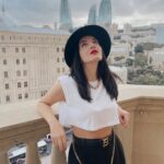 Aslıhan Güner Instagram - ♥️ Kalbime bir sürü kalp ekledim..✨ Bu bir lütuf.. 🫶🏻 Baku, Azerbaijan
