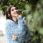 Aslıhan Güner Instagram - 💙 Rainy, but sun shining in my heart everyday..✨