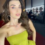 Aslıhan Güner Instagram - Ne demiştik? Parlat,çoğalt,abart! ✨🤟🏻🍀
