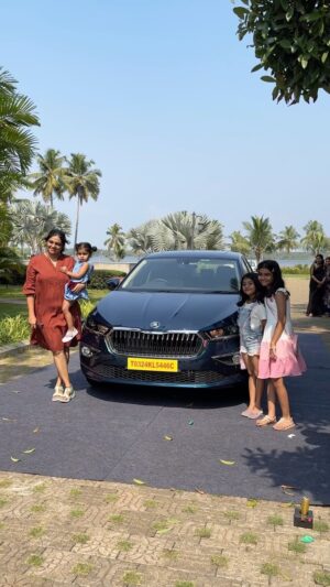 Aswathy Sreekanth Instagram - Welcoming this new beauty home 🚙 
I was always a SUV fan but this was a love at first sight 🥰 
#skoda #slavia #evm #sedan