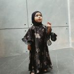 Atta Halilintar Instagram - Friday Blessss 🤲🏼 berkah selalu anak papa