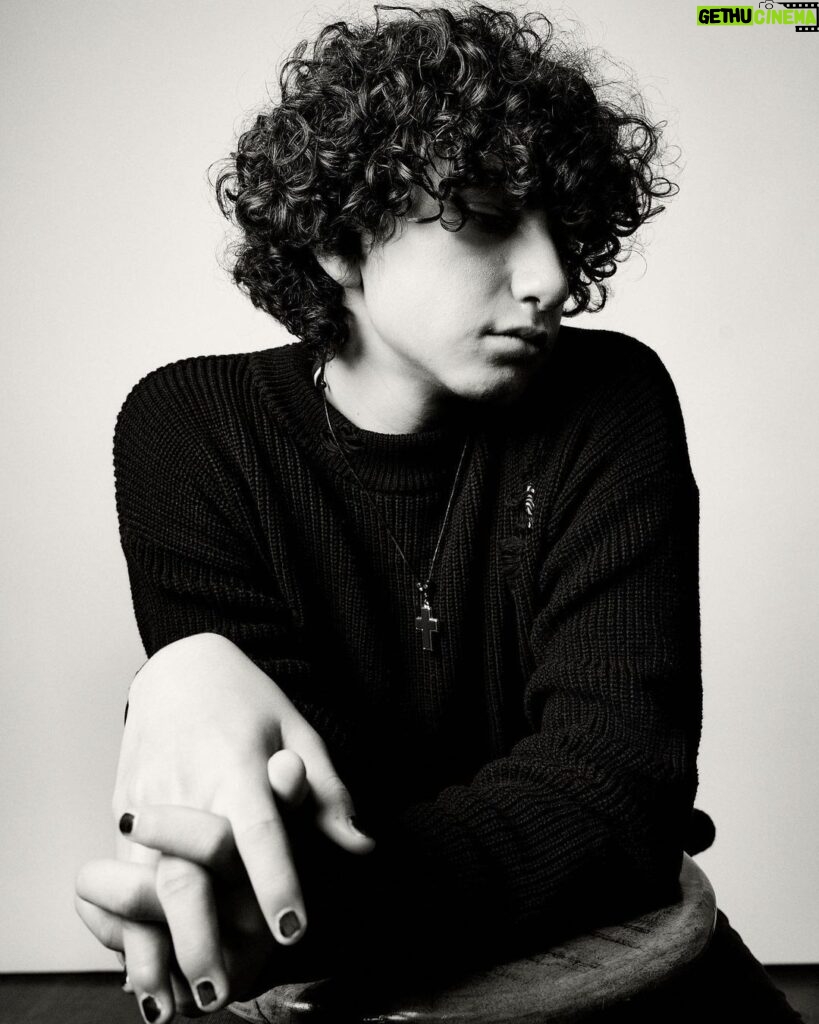 August Maturo Instagram - chatted w/ @the.baremag abt hair, makeup, nail polish, clothes & food allergies 😅 thanks for the feature! Link in their bio 💅 #barelove #guyswithcurls