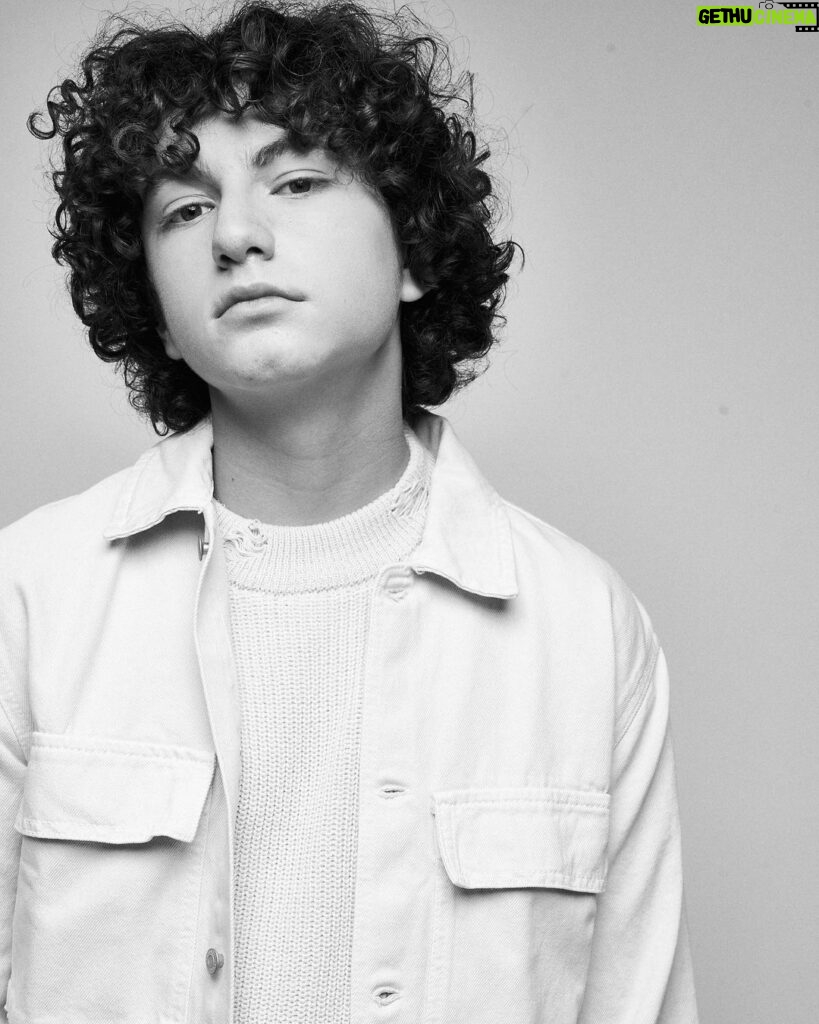 August Maturo Instagram - chatted w/ @the.baremag abt hair, makeup, nail polish, clothes & food allergies 😅 thanks for the feature! Link in their bio 💅 #barelove #guyswithcurls
