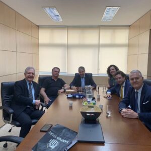 Augusto Nunes Instagram - O ex-presidente @jairmessiasbolsonaro esteve hoje na @revistaoeste para participar do programa Oeste Sem Filtro