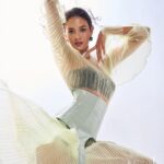 Aurélie Moeremans Instagram - Oh, oh.. Siapa dia? 💄 itsfrankywu & @audrey_syelvera 💇‍♀️ @pujahairdo 👗 iwanlatiff & @dianacilsxx 📸 @karinayasmine & @ivank26 #karinayasminephotography