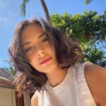 Aurélie Moeremans Instagram - Comment pake GIF yang lucu please