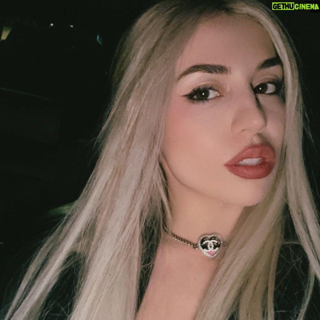 Ava Max Instagram - just like death, I don’t happen twice ✌