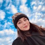 Ayça Ayşin Turan Instagram - Bulutların güzelliğini sizinle paylaşmak için kendimi harcamısımdır🐰🐰🐰