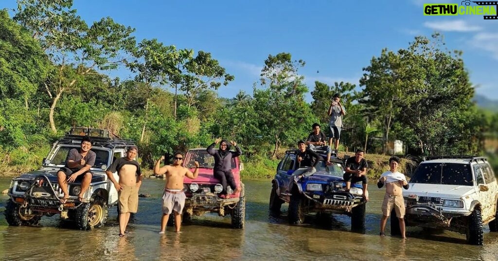 Babe Cabiita Instagram - Enak juga jd kurus, klo buka baju kayak penjaga pantai. #offroadhariini #pelepaspenat