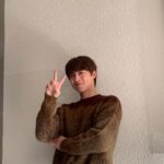Bae In-hyuk Instagram - 4월도 화이팅 해요 모두🖤 #봄 #벚꽃