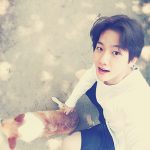 Baekhyun Instagram - 우리몽룡이랑산책 2탄!! 🐾👣 #몽룡이지친상태 #오른쪽다리포인트 #각을아는몽룡