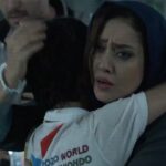 Bahare Kianafshar Instagram - عاشقانه وطنی محمد اصفهانی با آهنگسازی بابک زرین در «مرد نقره ای» اصفهانی در فیلم جدید محمد حسین لطیفی و با آهنگسازی بابک زرین، از ایران و عشق به وطن می خواند به گزارش ...، با نزدیک شدن فیلم سینمایی «مرد نقره‌ای» به مراحل پایانی تدوین،‌ تیتراز این اثر سینمایی نیز با صدای «محمد اصفهانی» هنرمند برجسته موسیقی کشورمان و با آهنگ‌سازی بابک زرین آماده شد. «مرد نقره‌ای» عنوان اثر سینمایی جدید محمدحسین لطیفی است که با موضوع «عزت و هویت ایرانی» و در ژانر حادثه و اکشن، برای خانواده های ایرانی، در ایران و ترکیه تصویربرداری شده و حالا در مراحل نهایی تدوین قرار دارد. این پروژه سینمایی به تهیه‌کنندگی پرویر امیری و نویسندگی پیمان عباسی با حضور هنرمندانی مانند مهدی سلطانی،بهاره کیان افشار ، نادر سلیمانی، ایرج نوذری، بهنوش بختیاری و همکاری چند تن از بازیگران ترکیه ای تولید شده و آماده حضور در جشنواره فجر است.