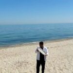 Bahare Rahnama Instagram - . هنگامی که احساس شادی می‌ کنی، در واقع نیروی شادی را به جهان هستی عرضه می‌ کنی و در نتیجه تجربه‌ های شاد، موقعیت‌ های شاد و افراد شاد بر سر راهت قرار می‌ گیرند. هر احساسی که امروز به خود و زندگی داشته باشی فردا نیز همان را دریافت خواهی کرد؛ این یک قانون است پی نوشت: یک همسفر هفده ساله داشتیم در این تور مدیتیشن و آگاهی اهل بندر عباس و بسیار هنرمند و چقدر ذوق کردم برای این پسرم و خوشحالم برا جوانان آگاهی که آنقدر زود در مسیر خودشناسی قرار میگیرند… Istanbul, Turkey