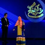 Bahare Rahnama Instagram - رو. مادر رو باید هر روز تبریک گفت، به هر زبان و فرهنگی باید بیاد آورد مادر یعنی عشق مادر یعنی زیبایی… پی نوشت: برای من روز مادر روز تولد بانوی دو عالم است اما چون دوستان خارج از کشور محبت کردند و تبریک گفتند بهانه ای شد تا باز بگویم : زیباترین های جهان شما مادرانید و بس…. #مادرانگی#زیبایی#قداست#شب_آهتگی#بهارهرهنما