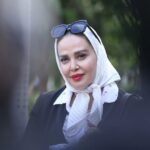 Bahare Rahnama Instagram - @alirezaahmadi56 به نظرم وقتی سالهاست یک عکاسی میشناستت روزای عاشق و فارغت رو دیده،بچگیا و بزرگ شدن هات و دردهات و شادیهات رو ... مجموعه ای که از اون عکسا میبینی خیلی خود خودته خودت فارغ از همه قضاوت ها... ممنونم علیرضا رفیق سالهای دور... #عکاسی#مجموعه#شناخت#زنانگی#بلزیگری#شاعرانگی#اردیبهشت