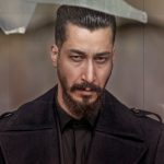 Bahram Afshari Instagram - . " پیام مکین " . نخستین تصویر از بهرام افشاری در سریال "میدان سرخ" منتشر شد. . سریال نمایش خانگی «میدان سرخ» به زودی بصورت اختصاصی از #فیلیمو منتشر می شود. . تهیه کننده: جواد نوروزبیگی کارگردان: ابراهیم ابراهیمیان نویسندگان: سارا سلطانی، علی مسعودی نیا مجری طرح: سعید صفرپور . عکس: فتاح ذی نوری . @filimocom @filimoshot @redsquare.series @bahramafshariofficial
