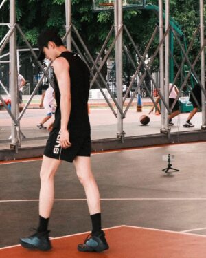Bai Jingting Instagram - 🏀