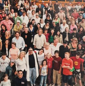 Bailee Madison Instagram - Close your eyes, and keep your mind wide open. Happy 17 year anniversary to a movie that forever changed my life 🤍👑 #BridgeToTerabithia

The older I get the more gratitude I hold, to have been so young and been able to be a part of something that means so much to so many people. This film gave me the chance to grow up with so many of you…. And I’ll never take that for granted. 

So thank you to all the people who said yes to 5 year old little me!!! 👑