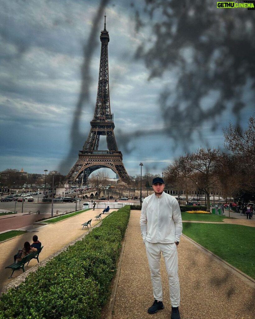 Bakhodir Jalolov Instagram - Paris 🇫🇷 #eiffeltower Eiffel Tower, Paris, France
