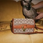 Barbie Ferreira Instagram - my bestie morty and I spreading the holiday cheer with @coach #coachny #coachholiday