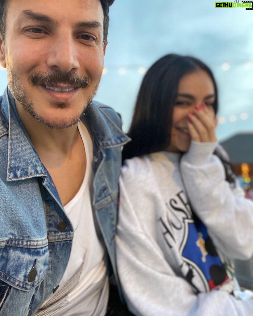 Bassel Khayyat Instagram - ❤️بحبك When I saw you I fell in love and you smiled because you knew ❤️ #basselkhaiat #باسل_خياط #happyvalentinesday❤️
