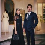 Bassel Khayyat Instagram - ♠️🤍A short pause from Versailles… Christian dior : Designer of dreams exhibition Stylist: @cedrichaddad Full look: @dior Photocedits: @patricksawaya #diordesignerofdreams