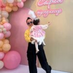 Bayan Alaguzova Instagram - Прямо из аэропорта на первый праздник нашей девочки «ТУСАУКЕСЕР» 😍 Сафикоша мы тебя очень любим!!!