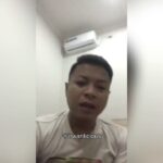 Bayu Skak Instagram – Timbangane ngetik dowo komentar, utowo dm. Nek gawe video kesan pesanmu kanggone Lara Ati Lokadrama season 2 iki dadakno yo penak disimak Rek! 
.
Suwun sing akeh kanggo @syan_syanti @iqbalqoreshi @irwanlicious 🙏🏽 Suwun review singkate Rek
.
Nek semisal seneng banget karo Lokadrama iki dan sebenere pingin memberi pesan juga cerito2 pengalaman pas nonton nang aku sebagai kreatore, ndang gawe video koyo arek-arek iki Rek😃 ngko bakal tak post permanen ning igku (tapi videone MAX 1 menit ae)
.
Pokoke kriteriane nek tak post iku cuman editen ae sing oke ben penak disimak, utowo nek ora iso ngedit yo berarti kudu sing dari hati, koyo pas nonton adegan sing dramane poll yo nek sir ndelokno awakmu nangis yo ora popo Rek
.
Suwun kabeh kanggone awakmu sing paring dukungan Rek!
#LaraAtiLokadramaS2 #LaraAti