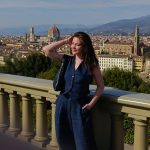 Bea Alonzo Instagram - La Dolce Vita ☀️ I love how beautiful Italy is, and I’m glad I took my #OPPOReno105G with me. Look how it effortlessly captured photos from our trip. Even without a filter, the images look stunning! It’s because of the #ThePortraitExpert's 32MP Telephoto Portrait Camera! Want to experience the #ProPowerInPortrait? Visit @oppophilippines for more information. @oppophilippines