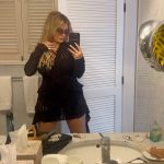 Bebe Rexha Instagram - Peace 2023! It was good while it lasted 💜🐚🌺 Saint-Barthélemy (Antilles)