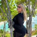 Bebe Rexha Instagram - Peace 2023! It was good while it lasted 💜🐚🌺 Saint-Barthélemy (Antilles)