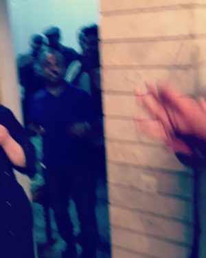 Behnoush Bakhtiari Instagram - اخه من چجوری تشکر کنم همکارای عزیز و مهربان و نازنینم‌.......آقای کارگردان درجه یک من  آقای اشکذری و آقای جواد گنجی و  آناهید روستا رفیق  بیست ساله عزیزه خوش قلبم حرفه ای ترین و با اخلاق ترین ، همه و همه شما که بعد از پانزده ساعت کار در یزد برام تولد گرفتید.....ما سر یه فیلم سینمایی عالی هستیم و هر لحظه اش سجده شکر است و بس
@anahidrousta63 گروه کارگردانی
@javadganji.art
@masoudtima0900
@zahrasamadii
@behnoosh_bakhtiari