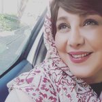 Behnoush Bakhtiari Instagram - سلام دوستان....تشکر فراوان از اظهار لطف همه شما نسبت به این حقیر.....بعد از گذاشتن پست قبلی در مورد مادری که فرزندش را برای فروش گذاشته بود.‌‌‌‌....تعدادزیادی از مردم نازنین..کامنت و دایرکت دادن که ما داوطلبانه اماده کمکیم..قرار است که بیست و یک همین ماه به دروازه غار بریم و کمکهای دوستان رو مستقیم به دستشون برسونیم...هرکی پایه اس بسم الله...تاکید میکنم که اینکار دلیه....اگر قلبتون راضیه انجامش بدید..اگر نه هیچ اجباری نیست.