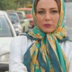 Behnoush Bakhtiari Instagram - روز بازیگر رو به تمام همکارهای عزیزدلم تبریک میگم....فقط خودمون میدونیم که چه زحمت و مرارتی دارد این حرفه.....و همینطور خانمهای بازیگرمون که ابزار مو و بدن و تیپ و لباس رو ندارن و فقط با صورتشون باید بازی کنن و تاثیرگذار هم باشن......دم همه خانمهای بازیگرمون گرم.......متاسفانه بعضی دوستان با عملکرد اشتباه باعث شدن کل حرفه بازیگری زیر سوال بره.....ولی همه مثل هم نیستند.....دلم میخواد وقتی پدرو مادری ازمن میپرسن که محیط سینما چطوره....بچه من بیاد تو این سیستم..؟؟؟..روم بشه با جرات بگم بگذار فرزندت دنبال رویاش بره.....همکاران من در شرافت و انسانیت همتا ندارن.....یاعلی گریم خانم تینا افشاردر فیلم دلبستگی @tina.afshar13 @bahman.goudarzi