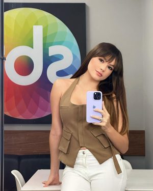 Bela Fernandes Thumbnail - 171.3K Likes - Top Liked Instagram Posts and Photos