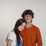 Bela Fernandes Instagram - Diz a Fani que eles são apenas melhores amigos, mas vocês vão ter que assistir Fazendo Meu Filme pra conferir rsrsrsrrs 🩷