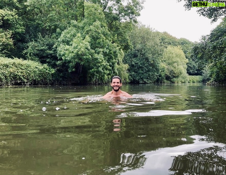 Ben Barnes Instagram - This is 40! A River