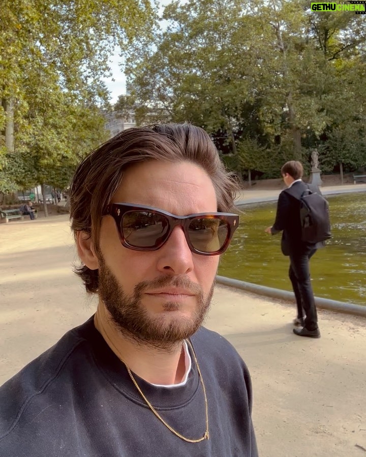 Ben Barnes Instagram - Life lately… ❤️💥 Europe