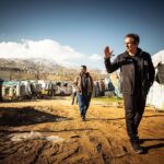Ben Stiller Instagram - This is me waving to no one in particular and everyone in Lebanon to say thank you. Thank you to all the Syrian refugees who shared their stories, which I’ll be sharing here over the next few days. And thanks to everyone in #Lebanon and #Beirut who were so welcoming. And thanks to everyone at @refugees who worked so hard to make it a vital and productive visit. There are so many people in need all over the world and being able to connect with some of these wonderful families really makes it clear we all can connect on a human level, and have so much in common. Photo by @michaelmuller7 #WithRefugees