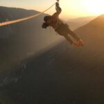Ben Stiller Instagram - I’m going for my 3rd time to see www.freesolo.com movie in IMAX this week. Because it is what IMAX was made for. It’s a wonderful film- inspiring and emotional. Just great film making by @chaivasarhelyi and @jimmy_chin. Go see it in IMAX . I benefit in no way other than the satisfaction of a good recommendation.