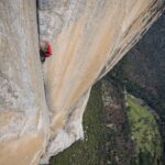 Ben Stiller Instagram - I’m going for my 3rd time to see www.freesolo.com movie in IMAX this week. Because it is what IMAX was made for. It’s a wonderful film- inspiring and emotional. Just great film making by @chaivasarhelyi and @jimmy_chin. Go see it in IMAX . I benefit in no way other than the satisfaction of a good recommendation.