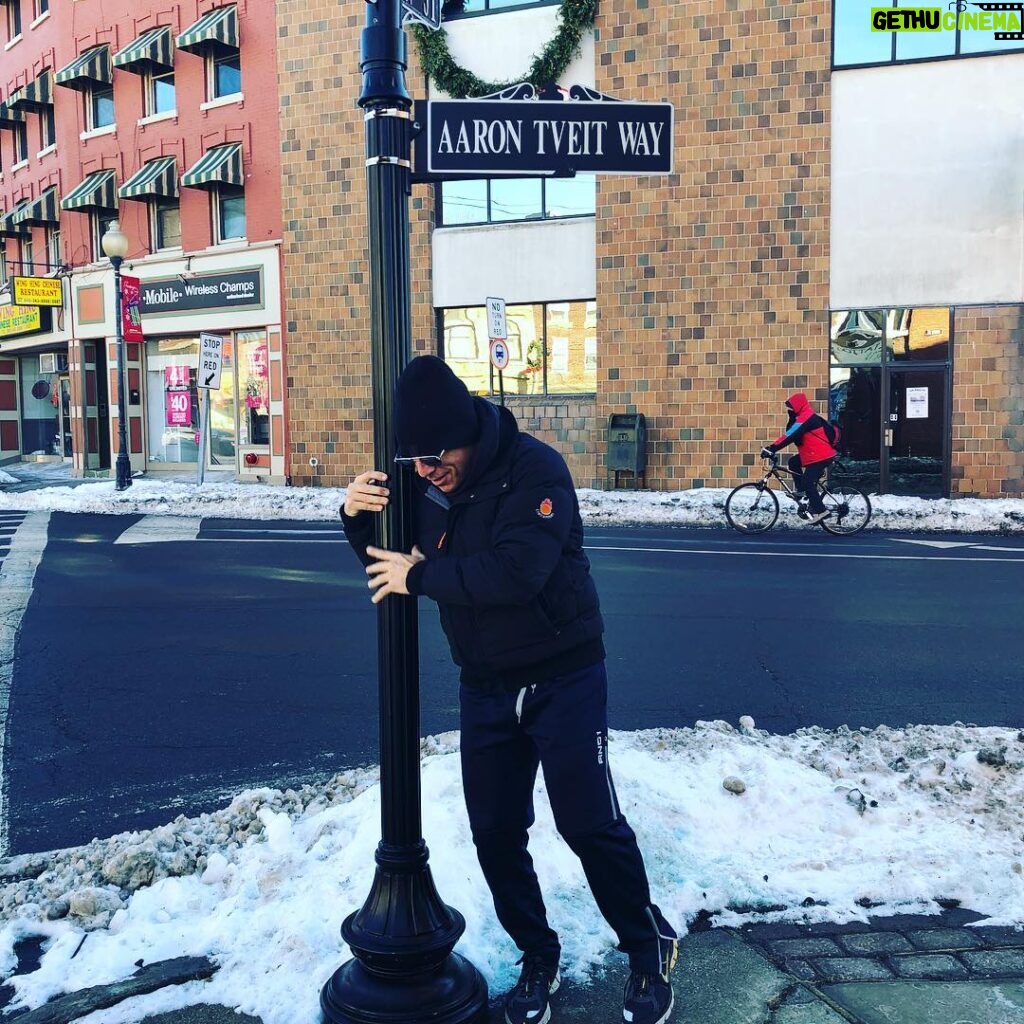 Ben Stiller Instagram - #TBTUESDAY To when I discovered @aarontveit way last winter.
