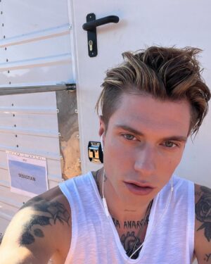 Benjamin Mascolo Instagram - “After Everything” is the N1 most seen movie on @netflix today!

Thank you to the producers, director, fellow actors and the crew for making me feel at home whilst filming in beautiful Portugal. What an amazing journey it has been, I’m extremely grateful to be part of this family.