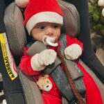 Benjamin Samat Instagram – Joyeux Noel a Tous ❤️🎅🏼
Notre plus beau cadeau c’est TOI…👶🏻
Trop d’amour pour ce petit Papa Noël 🥺 France
