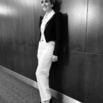 Bergüzar Korel Instagram - 🖤 @balmain @beymen 📸 @rutkayozis #reklam
